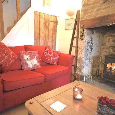 Odd Cottage Oddington  Εξωτερικό φωτογραφία