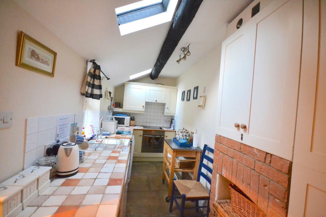 Odd Cottage Oddington  Εξωτερικό φωτογραφία